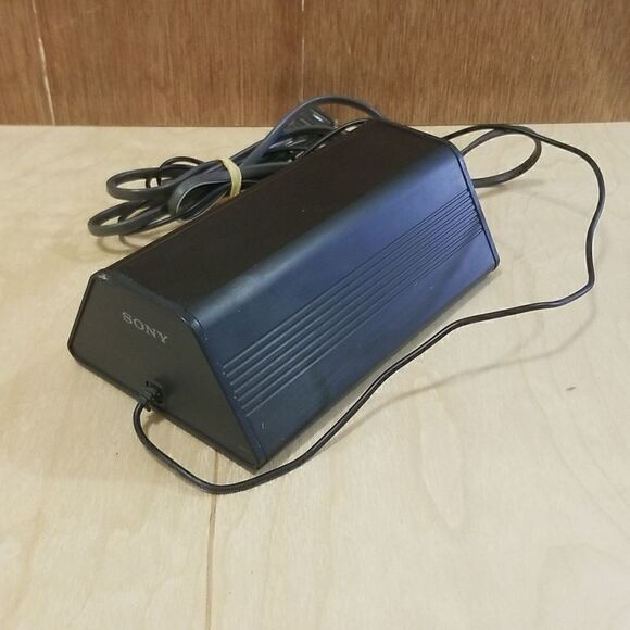 AC Power Supply Adapter 12V DC 1.0A - Picture 1 of 7